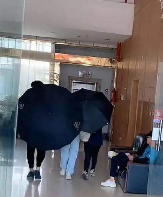 王思聪带头“撕”鞠婧祎?“人间富贵花”口碑翻车这么厉害?