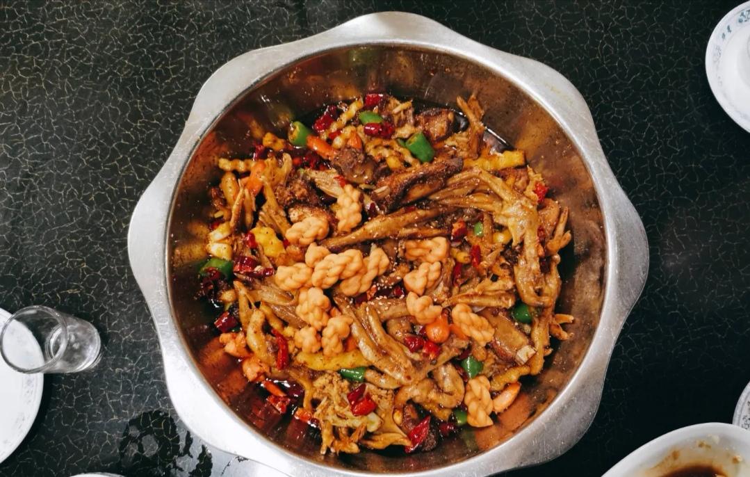 广汉好玩好吃的地方,广汉外滩隔壁