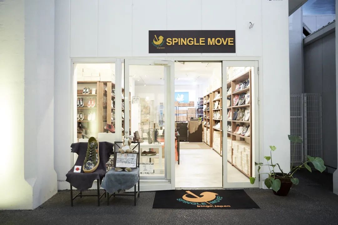 想体验一下碳板跑鞋,袋鼠冷门球鞋