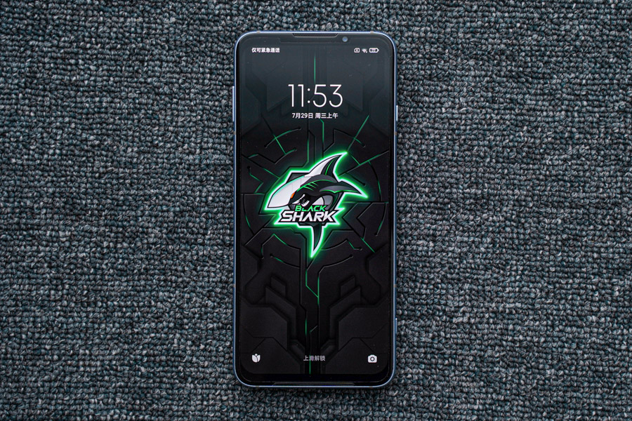 腾讯黑鲨游戏手机3S开箱：风格仍然鲜明，娱乐体验继续提升