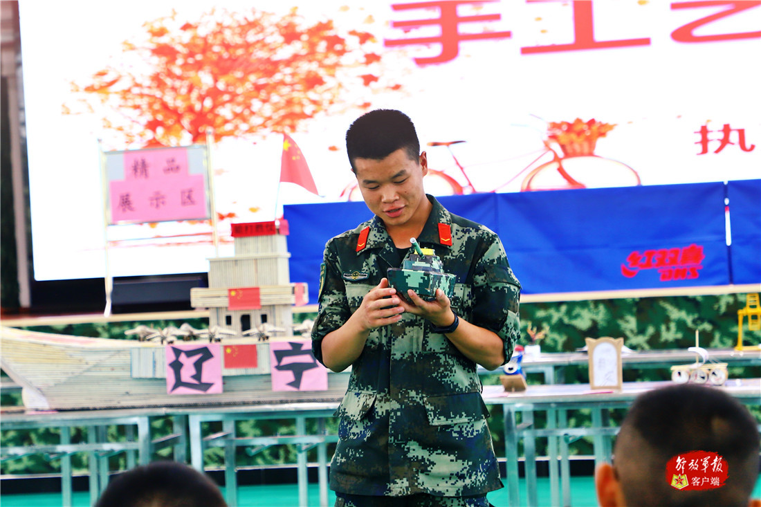 兵哥哥创意礼物,部队墙上的手工艺品