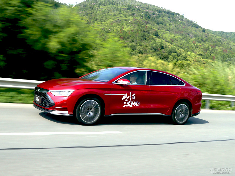 不要轻易去挑衅试驾体验比亚迪汉DM尊贵型