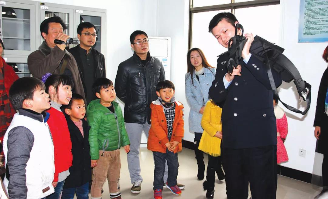 罗海波：以实干让群众满意