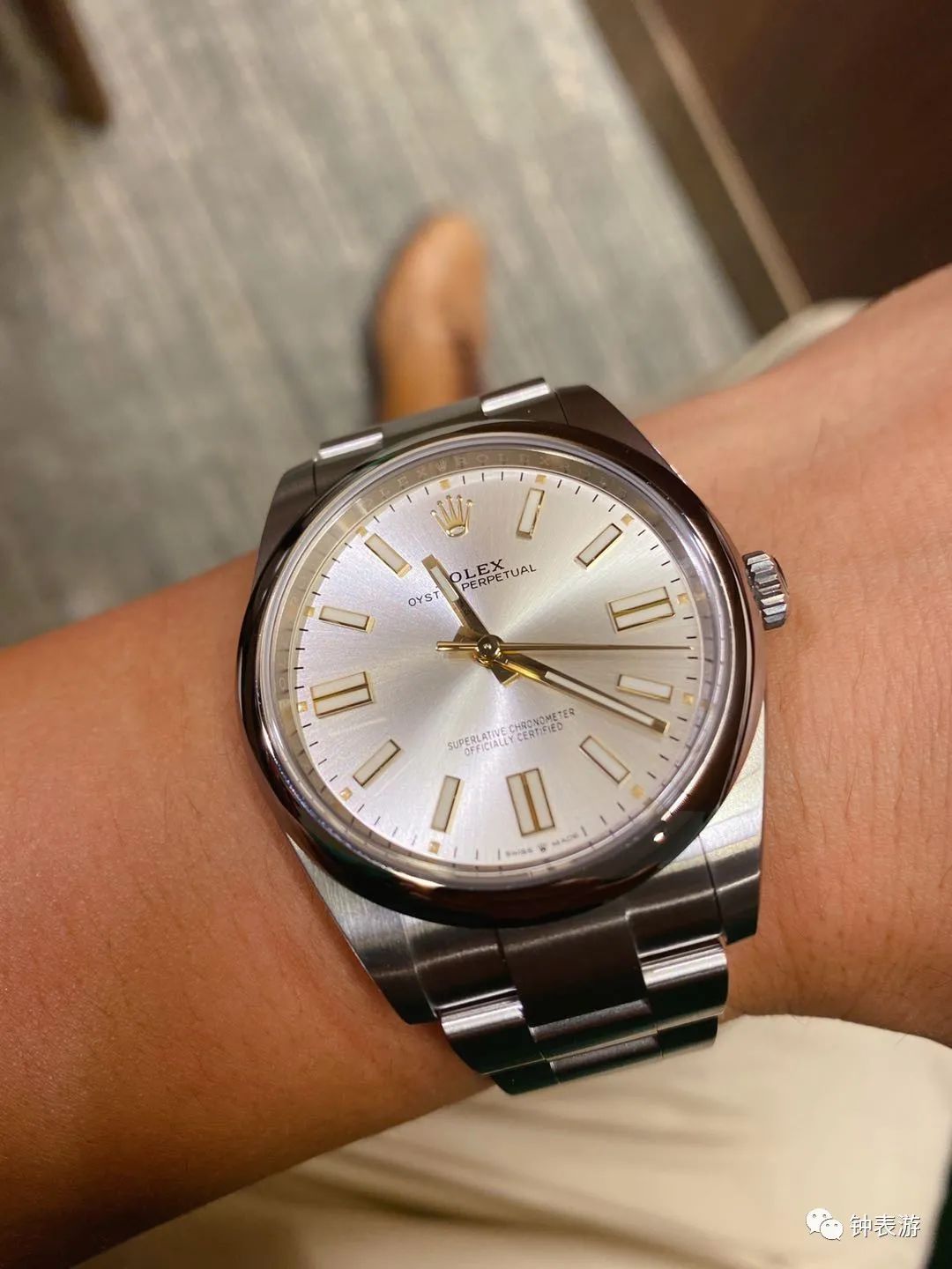 劳力士绿鬼和黑间金,劳力士新款绿水鬼超强放大细节图