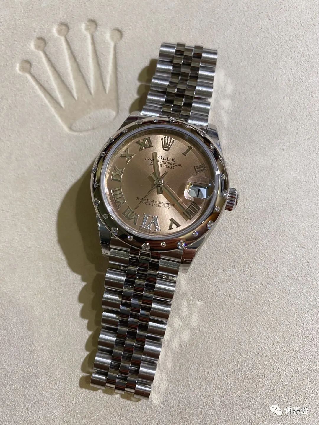 劳力士绿鬼和黑间金,劳力士新款绿水鬼超强放大细节图