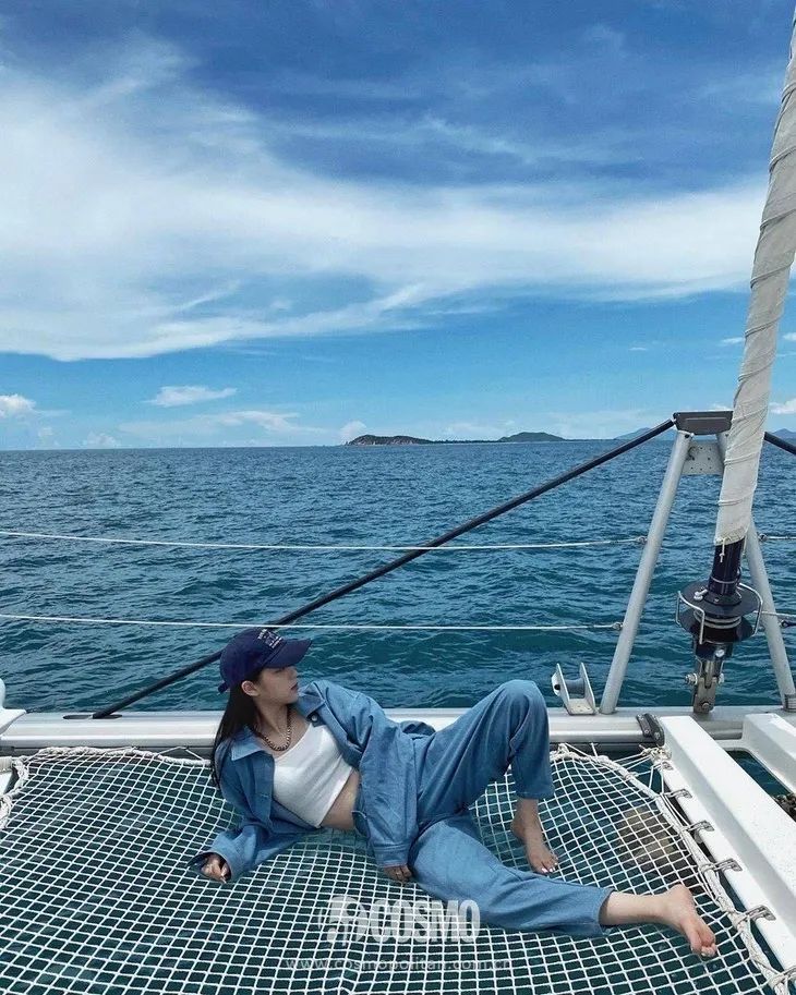 杨采钰倪妮李梦,杨采钰欧阳娜娜