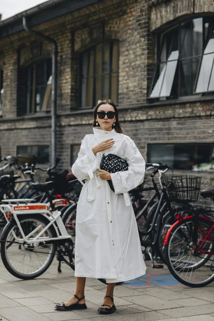 乔妹首次带货是哪天,乔妹几月份开始带货的