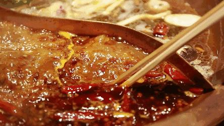 晚上吃饱了，还想继续吃？6个控制食欲小技巧，让你不再怕发胖