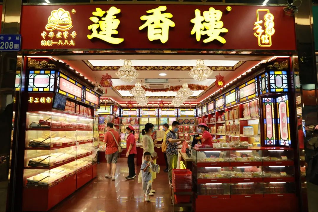 广百之夜北京路,广百百货北京路店广百之夜