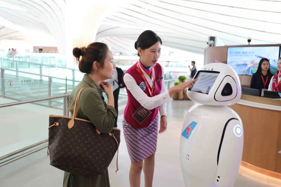 南航北京大兴中转过夜,南航365天视频