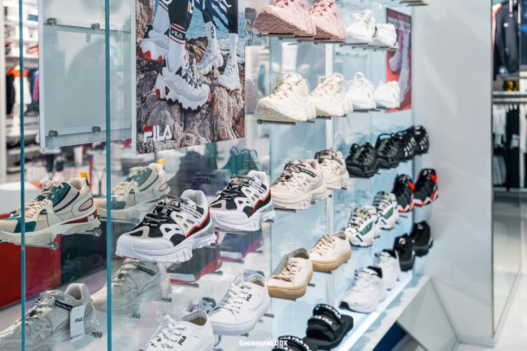 look千盛购物广场店,look百万车