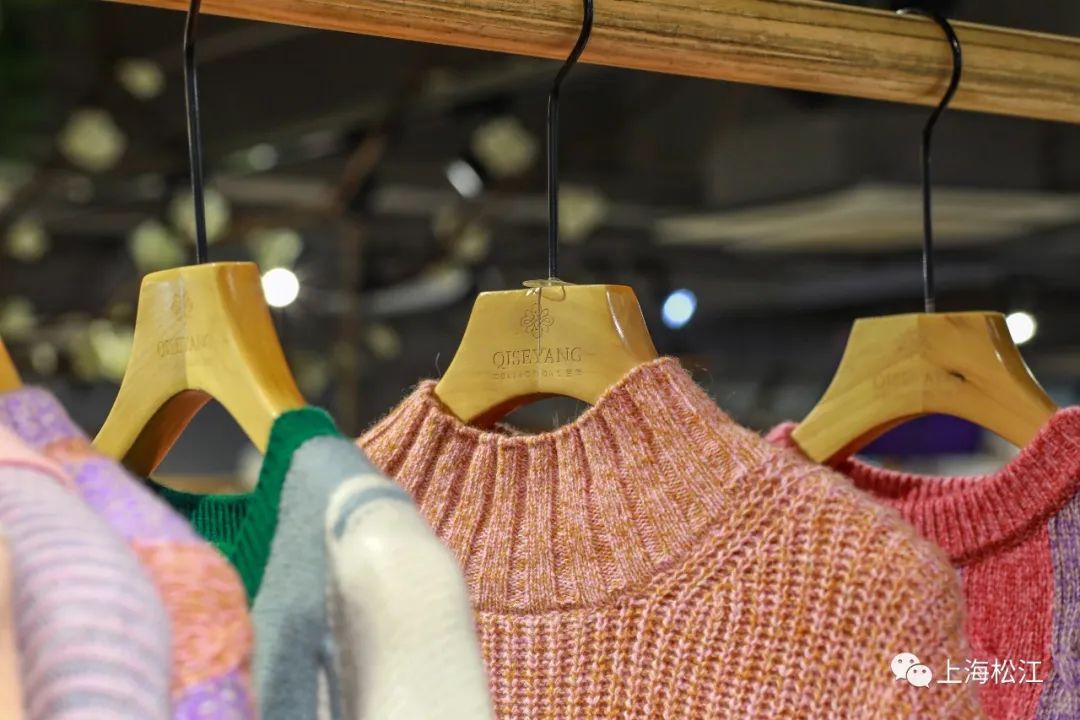 工厂店秋冬上新特卖1折起，关注“上海松江”还有专属折上折！