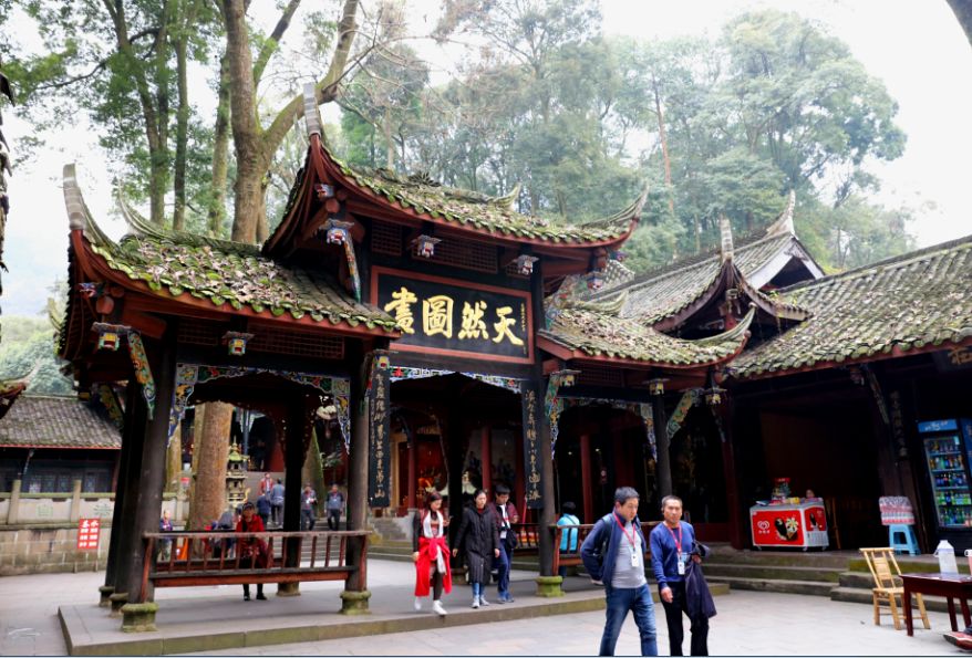 跟着攻略玩昆明,成都青城山都江堰一日游最佳攻略