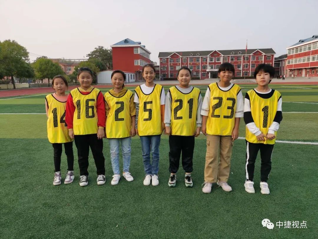 校园足球联赛开赛简报,中小学生足球联赛开赛云顶中心校