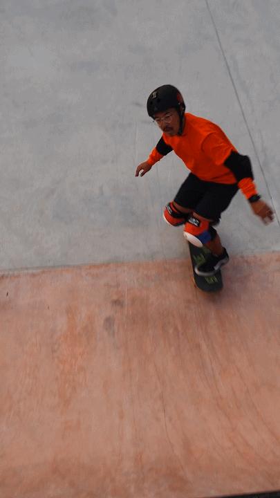 命硬可以不弯腰，但玩碗池得会正确「下跪」