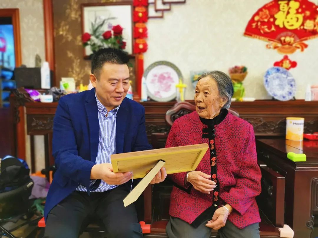 爱的陪伴不缺席图片,爱的陪伴从不缺席