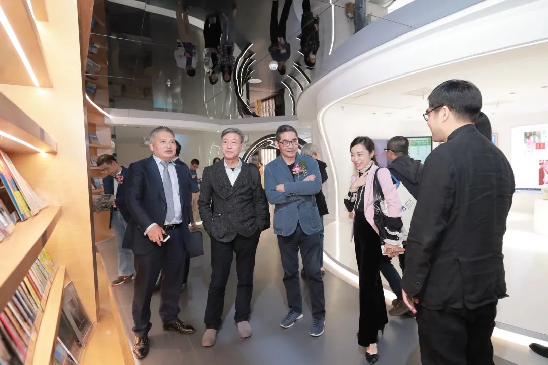 凤凰文学杂志,凤凰文学最新消息