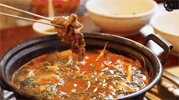 厨房老司机的秘诀！热的均匀、煮肉易烂、炖菜入味的高颜值砂锅，一锅带你重温儿时美味