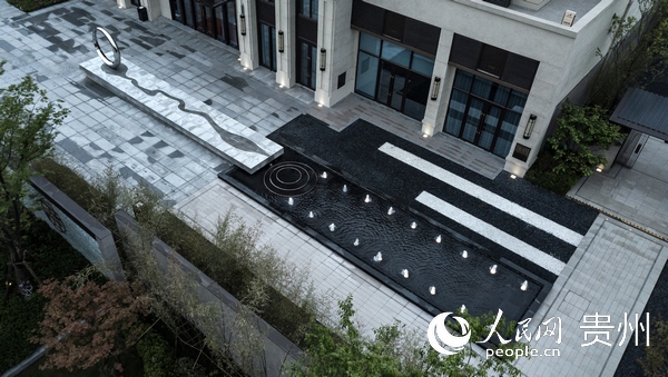 家门口也可以感受春天的气息,在家门口也能享受高品质的教育