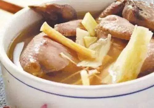 气虚肺燥咳嗽吃什么食疗最好,阴虚肺燥咳嗽少痰脾胃虚弱