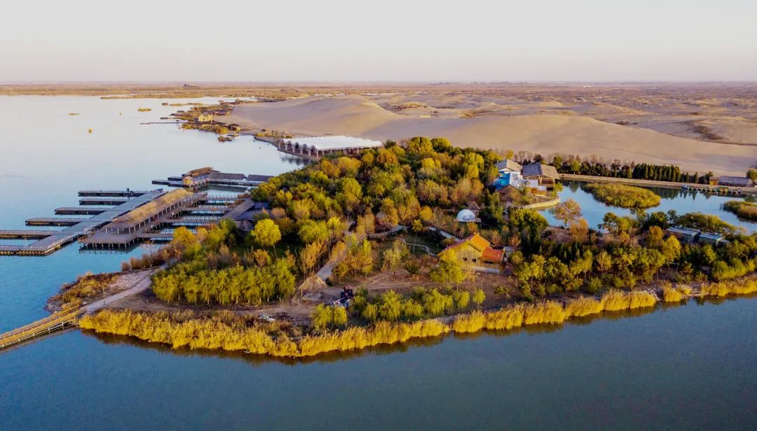 宁夏适合3-4月份旅游,宁夏的秋天