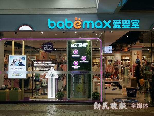 儿童纸尿裤里出血迹,宝宝纸尿裤上有红色血迹