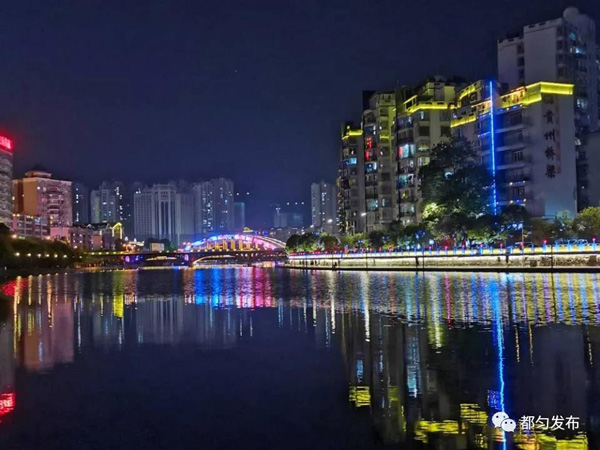 都匀做大做强再创辉煌,都匀市助推脱贫攻坚