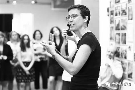 百老汇剧院舞台布景,唯一一个中国设计师