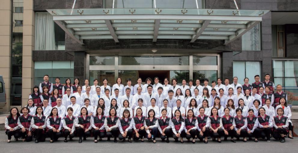 这些受表彰的集体和个人你认识吗,上海有谁受到表彰了