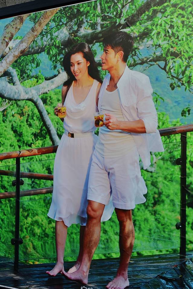 去三亚拍亲子写真照选什么地方,三亚旅拍亲子照爷爷奶奶可以去吗