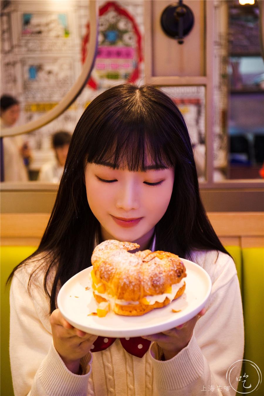 藏在淮海路街角的「传奇糖水铺」，又出爆款“水晶小熊”