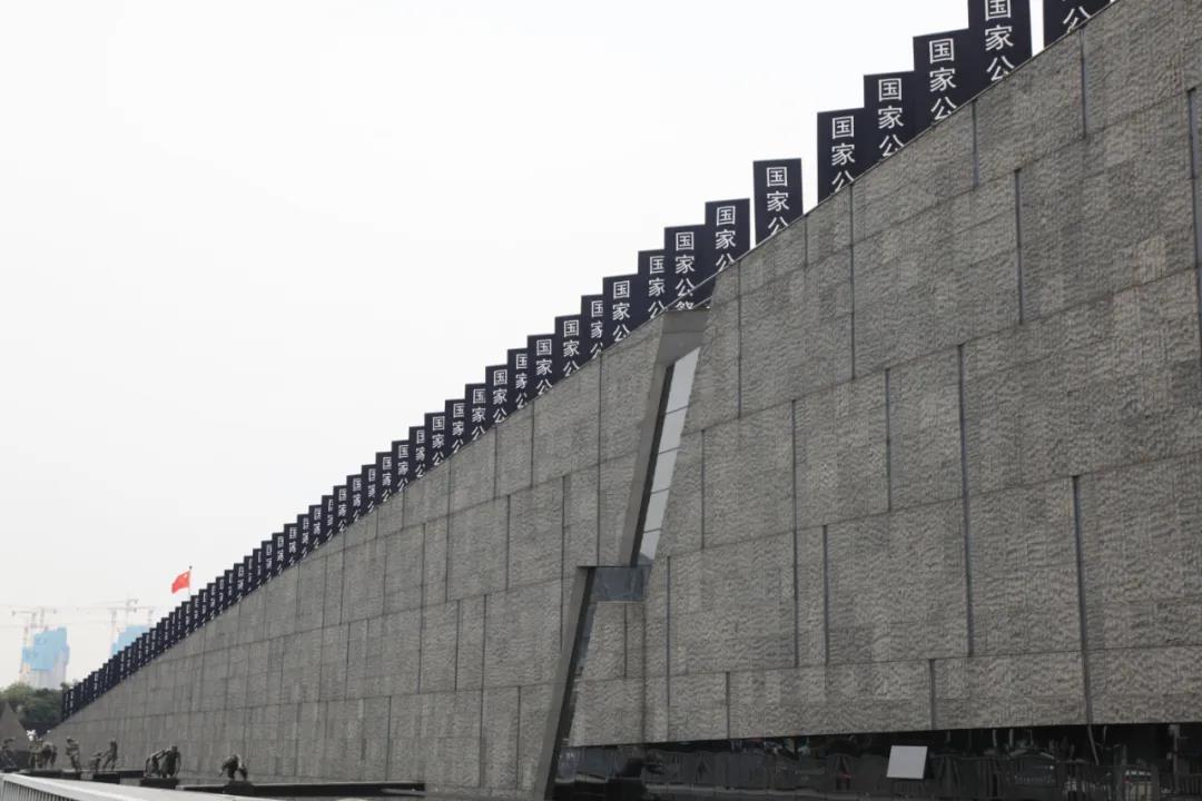 83年从宜昌开车到武汉要多长时间,83年从警