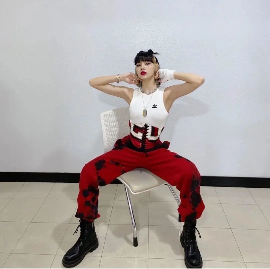 年度会穿榜单来了你爱豆同款都在这儿！快买