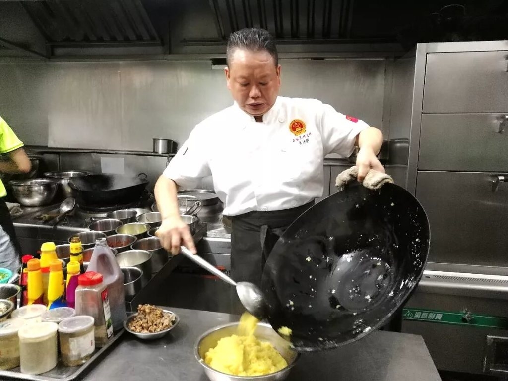 天府人物推介㉕|肖述明：中国烹饪大师始创安岳柠檬宴