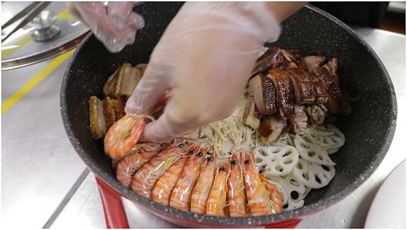 疫情期间年夜饭有新吃法,疫情期间年夜饭怎么样