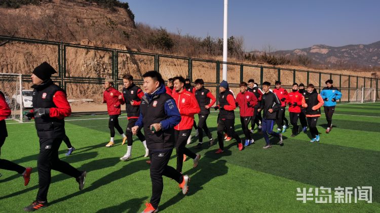 青岛中创恒泰最新视频,青岛中创恒泰足球俱乐部球员名单