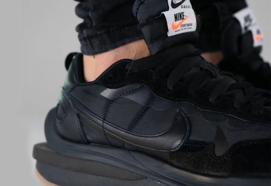 nike黑武士fq,sacaixnike新配色