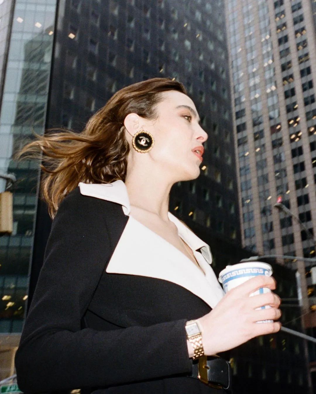 这该死的购物欲，又让我买了1.2.3.4.5.6件金色首饰