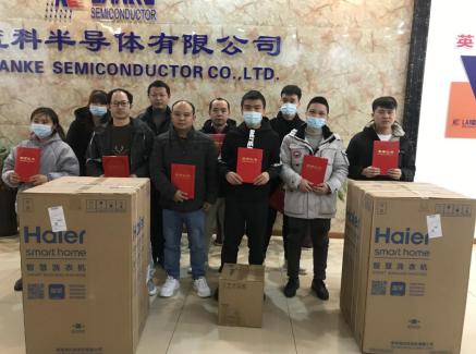 就地过年心安即是团圆,就地过年此心安处是吾乡