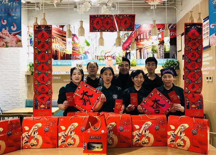 借船出海破茧成蝶新时期乡村振兴的农产业经济发展新模式“西物优品”落户静宁一石激起千重浪