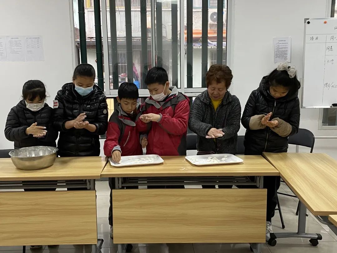 灯期满，看看陆家嘴人怎么“闹”元宵