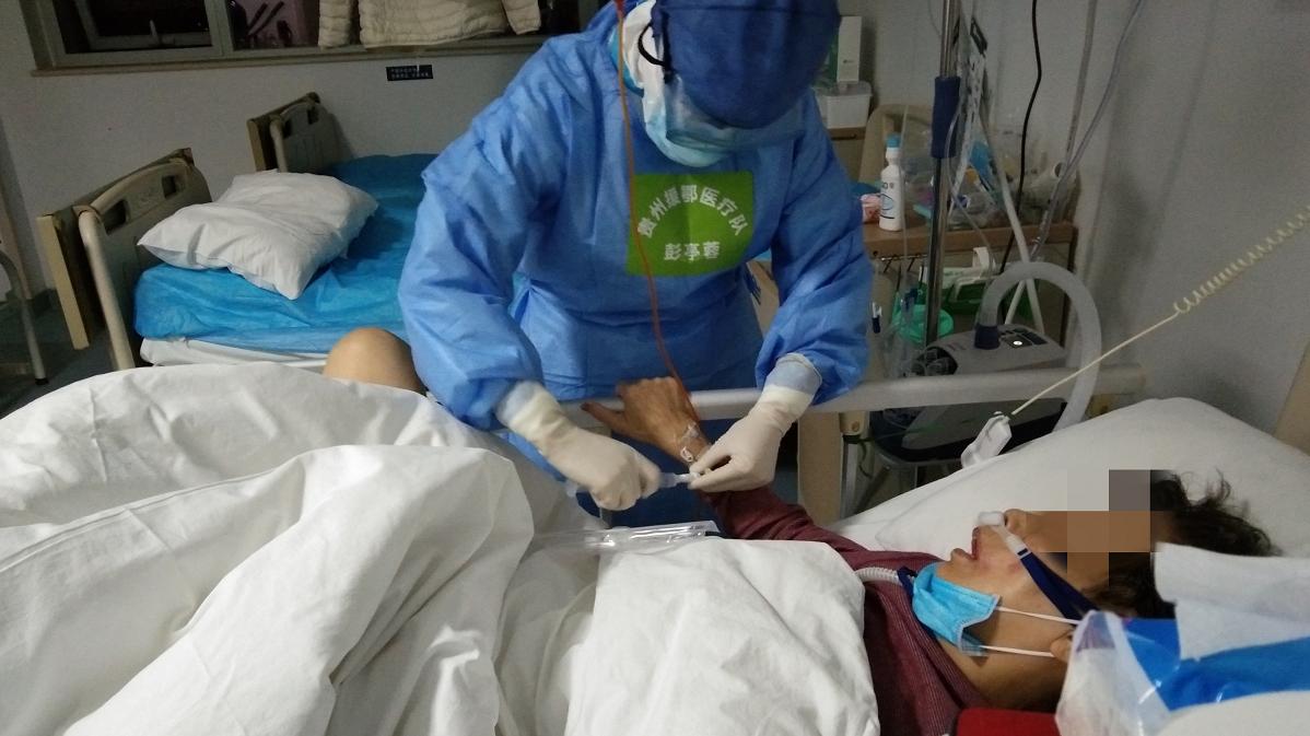 抗击疫情母女情,抗击疫情母女相逢