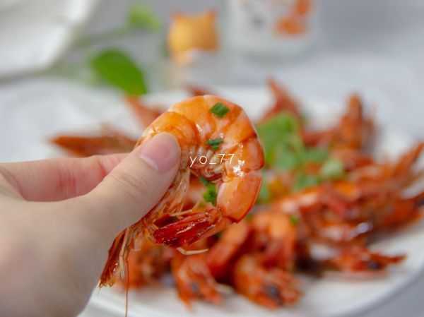 好吃到舔手的吮指大虾,吃一次就上瘾的家常菜