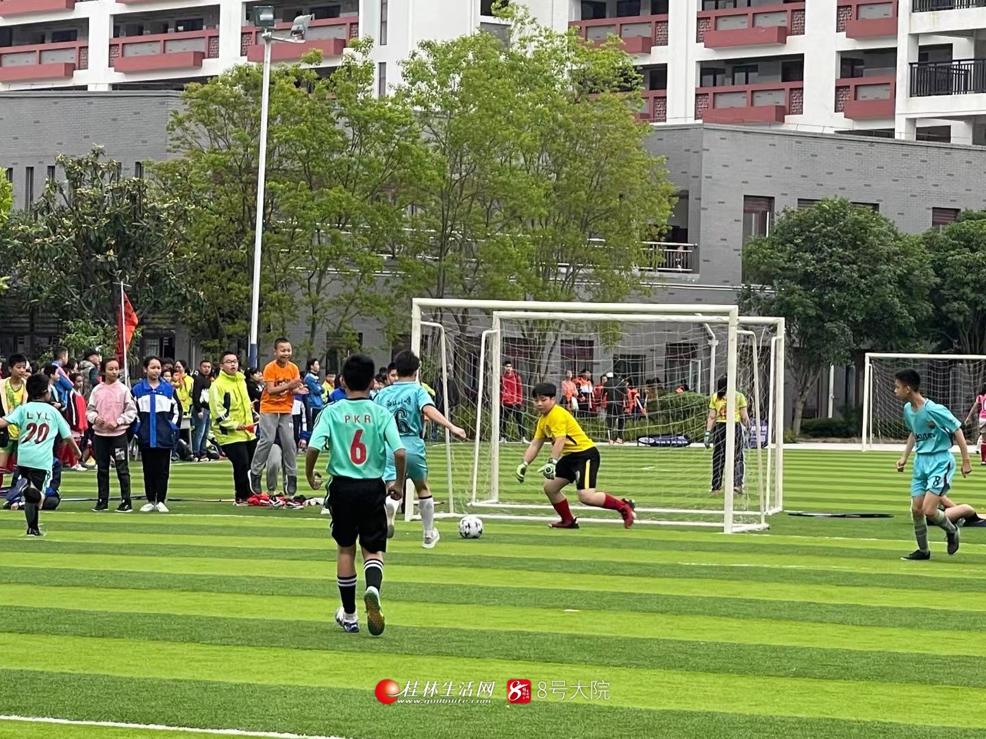 小足球大梦想足球操完整版,小学五人制足球比赛回放