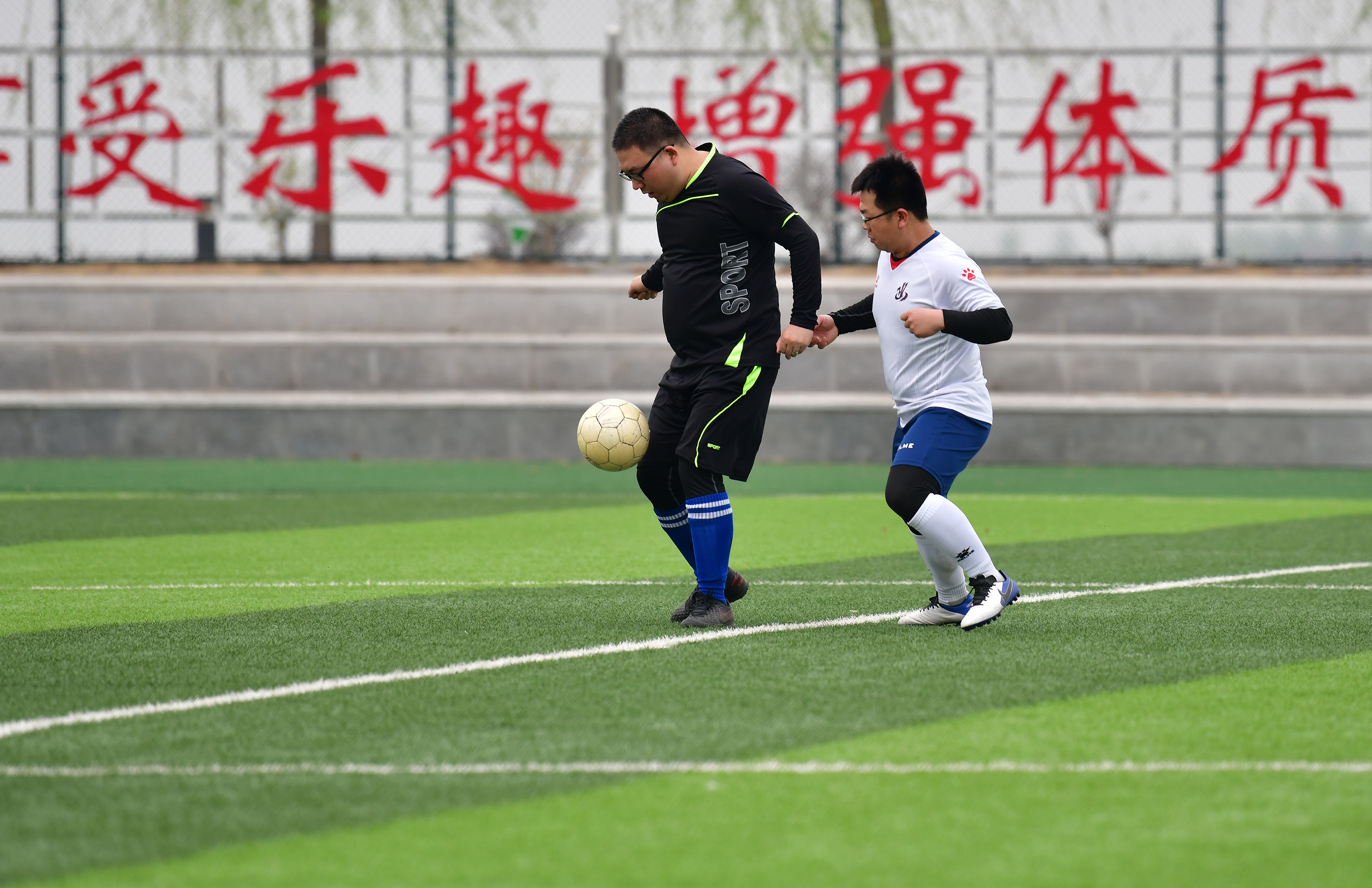 迁安免费球场,迁安湖边球场