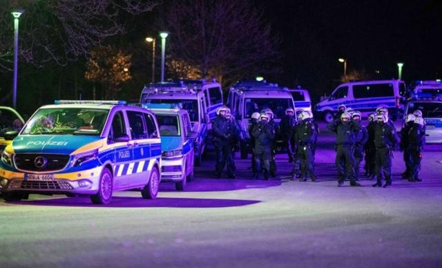 德甲最耻辱方式降级,沙尔克降级冲突