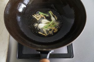 海参鲍鱼菇捞饭,菌菇海参捞饭