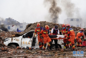 厉兵秣马奋勇前行,厉兵秣马励志前行