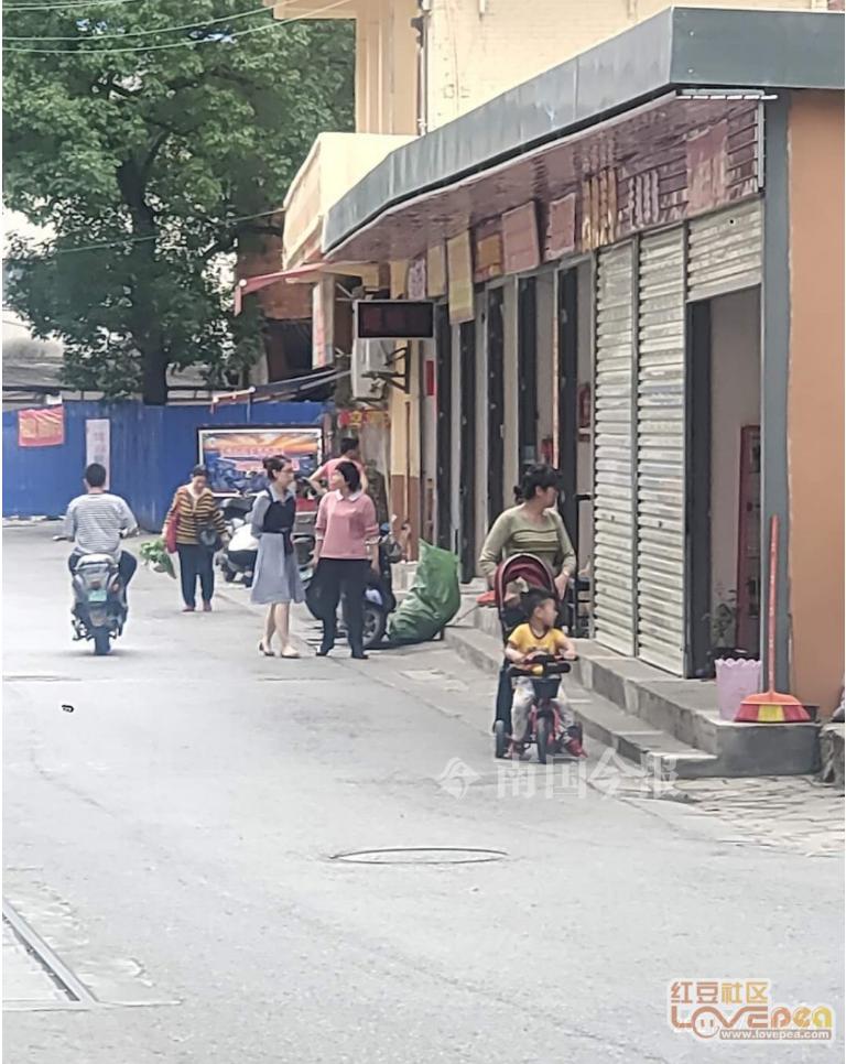 网友举报一小区严重违建,柳州市柳南区小区违建范围