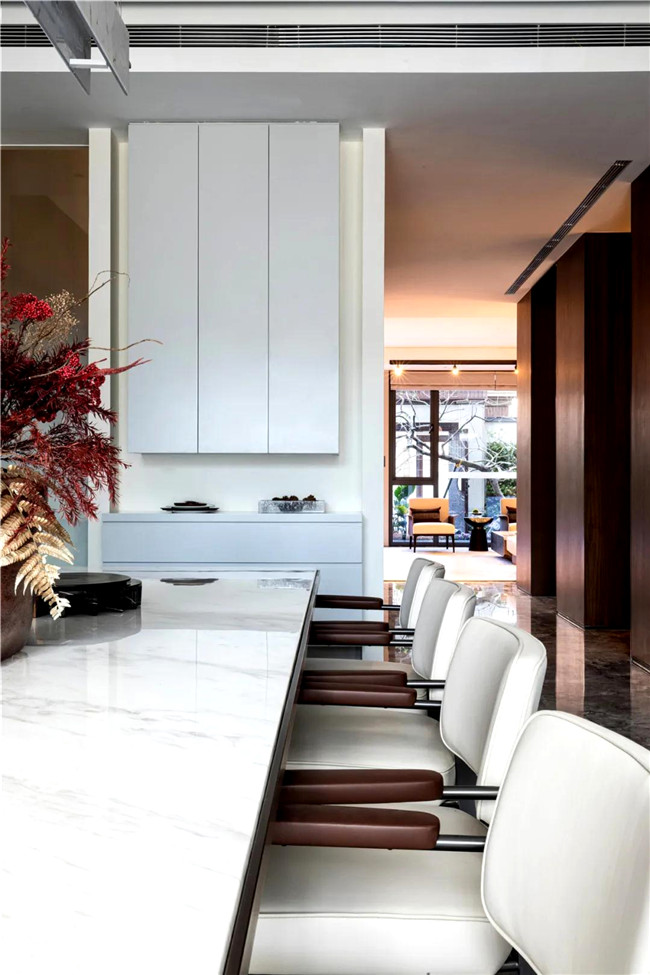 自然主义与现代东方居住哲学-描绘都市新贵自在居心地/于强×星河地产